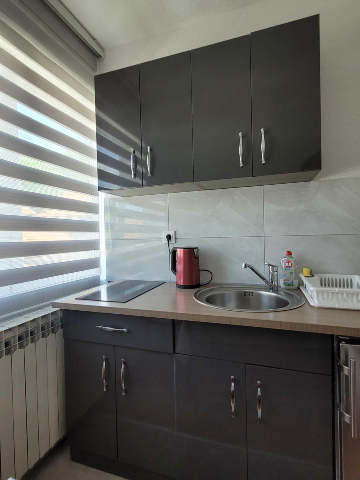 Apartmani Elegance טוזלה מראה חיצוני תמונה
