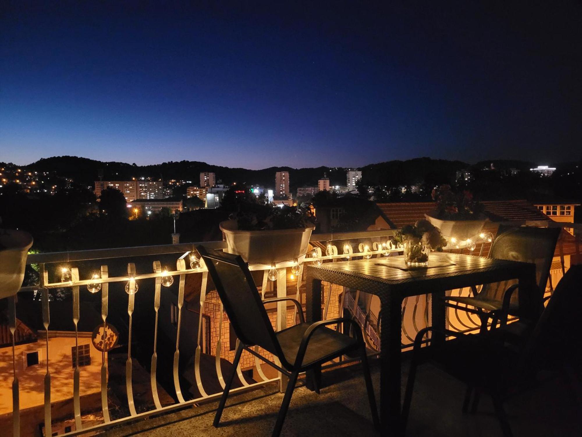Apartmani Elegance טוזלה מראה חיצוני תמונה