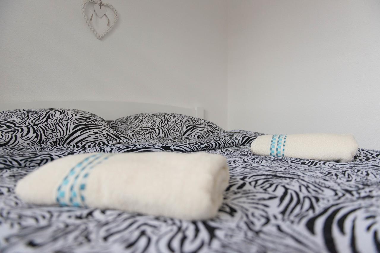 Apartmani Elegance טוזלה מראה חיצוני תמונה